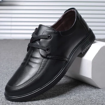 Мужские кожаные туфли с круглым носком на шнуровке, летние кожаные туфли с вырезами, мужская повседневная деловая обувь из натуральной кожи.