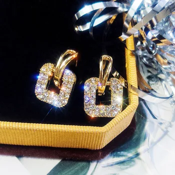 Корейская золотая Квадратная серьга-гвоздик с полным кристаллом для женщин, простая Полая геометрия, Темпераментные украшения, Рождественский подарок для девочки
